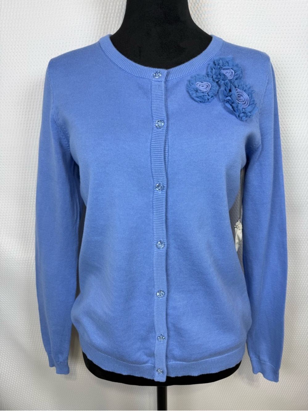 Madison Blue Floral Rosette Appliqué Button Front Cardigan Sweater Medium NWT